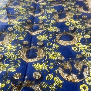 Ankara wax fabric 45” x 72” Bright bold pattern.
